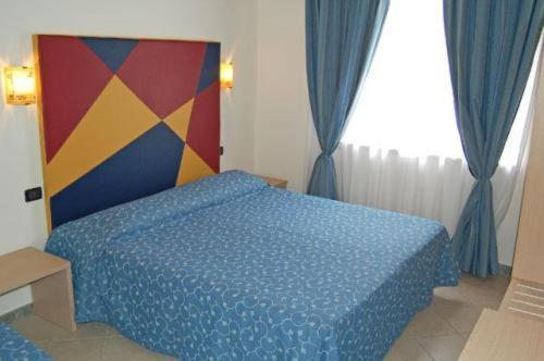 Mare Blu Bed & Breakfast Gioiosa Marea Logo gambar